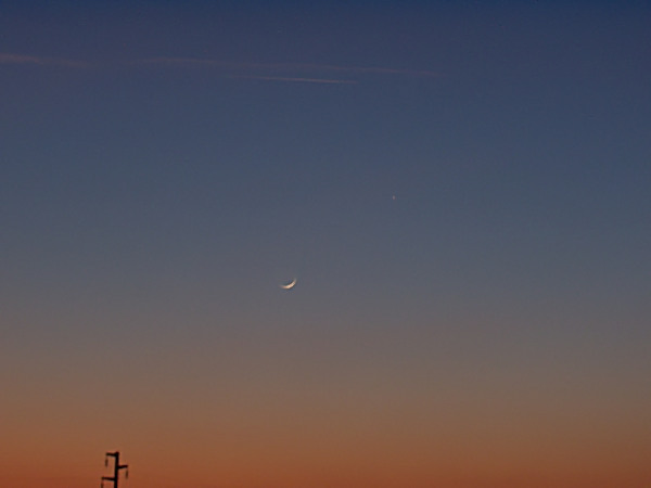 Luna di 1 giorno e Mercurio al tramonto